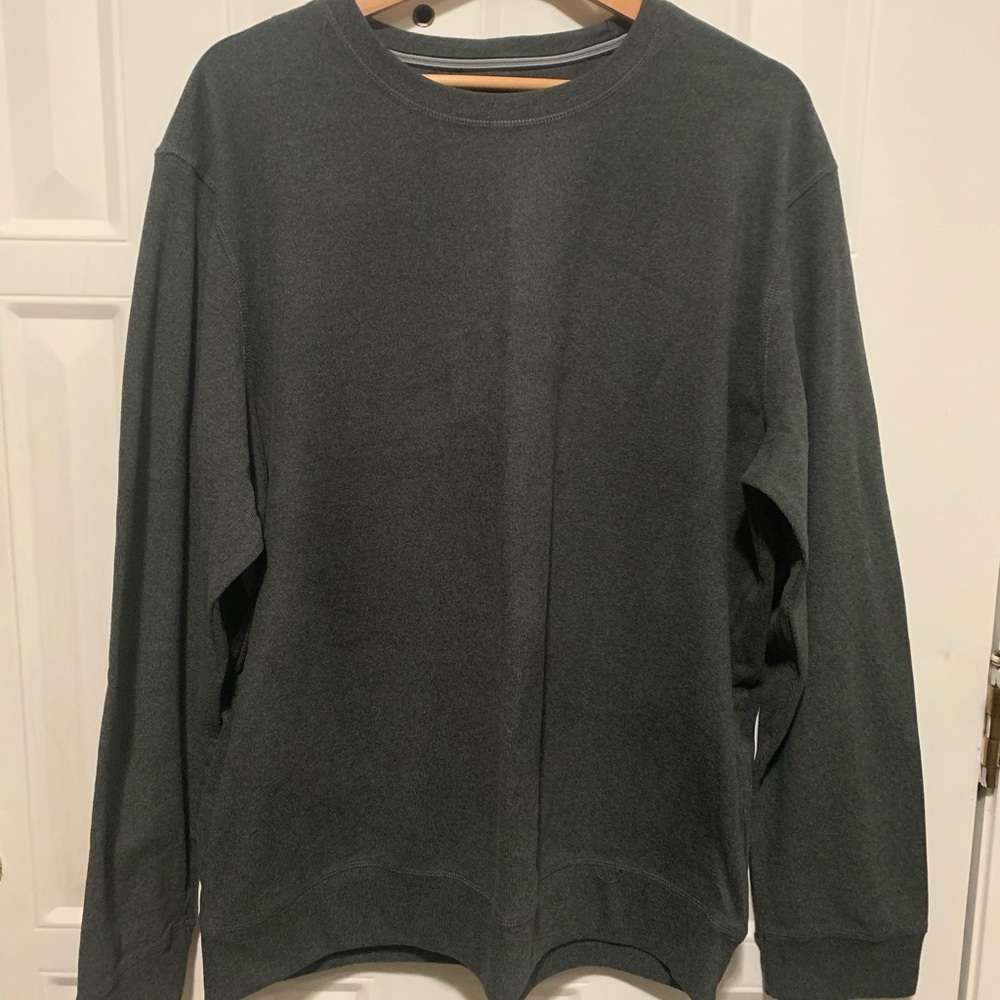 NWT Boston Traders Men's Crewneck Sweater in Grey